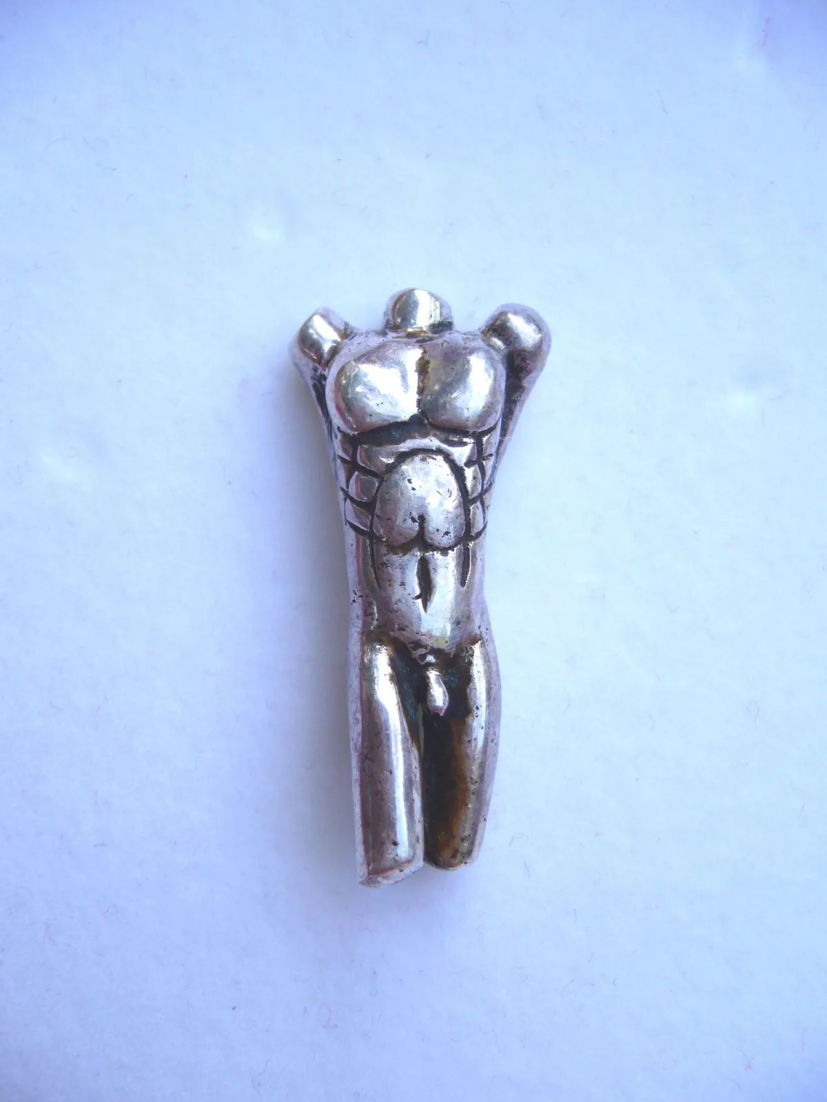 Collier,bague,anneaux en or et or-platiné-paladié 750-800-900/1000