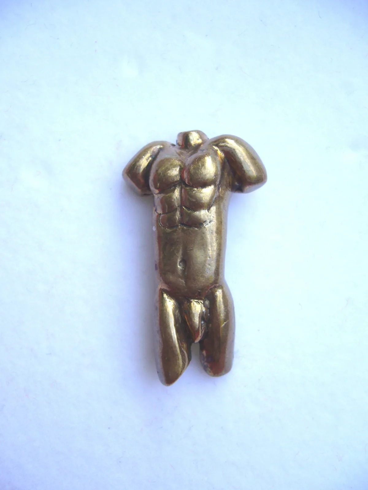Collier,bague,anneaux en or et or-platiné-paladié 750-800-900/1000