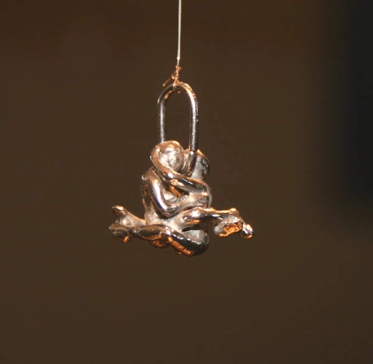 Collier,bague,anneaux en or et or-platiné-paladié 750-800-900/1000